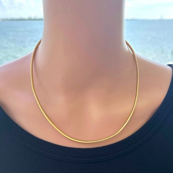 Vintage Omega Chain Gold Tone 18 Inch Length - Picture 3 of 3